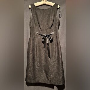 Gorgeous LBD with flair!